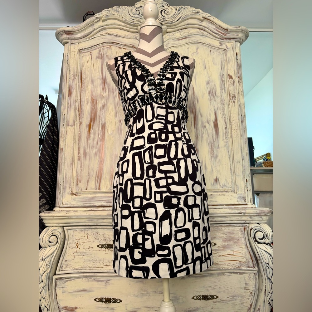 Trina Turk Embellished Black and White Abstract Midi Dress❤️